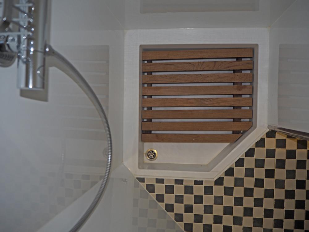 Achterkajuit, Accommodatie